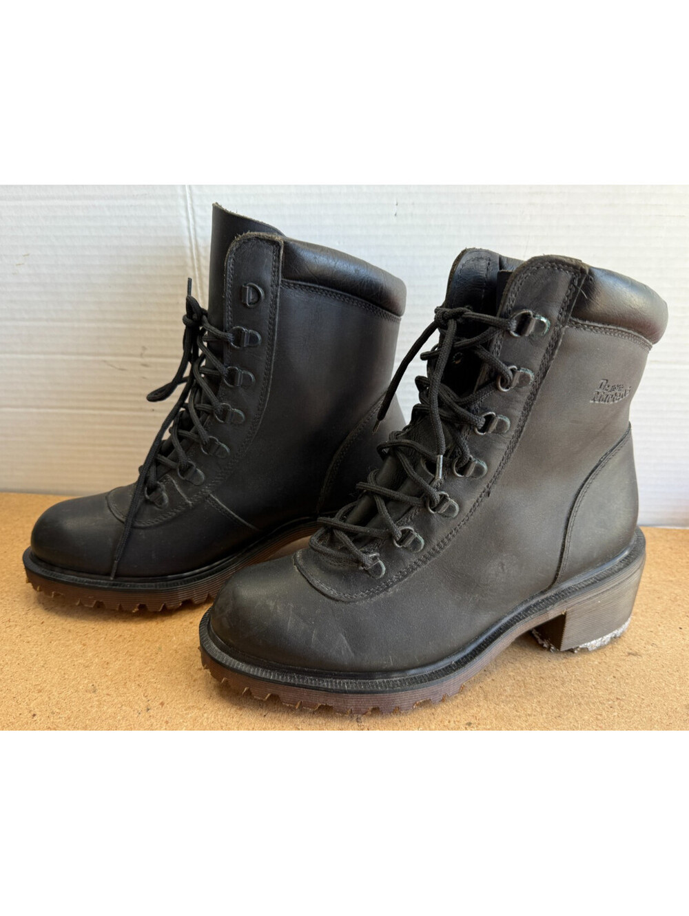 VTG Womens Sz 5 Dr. Martens 8147 Black Leather Lace Up Ankle Combat Boot READ